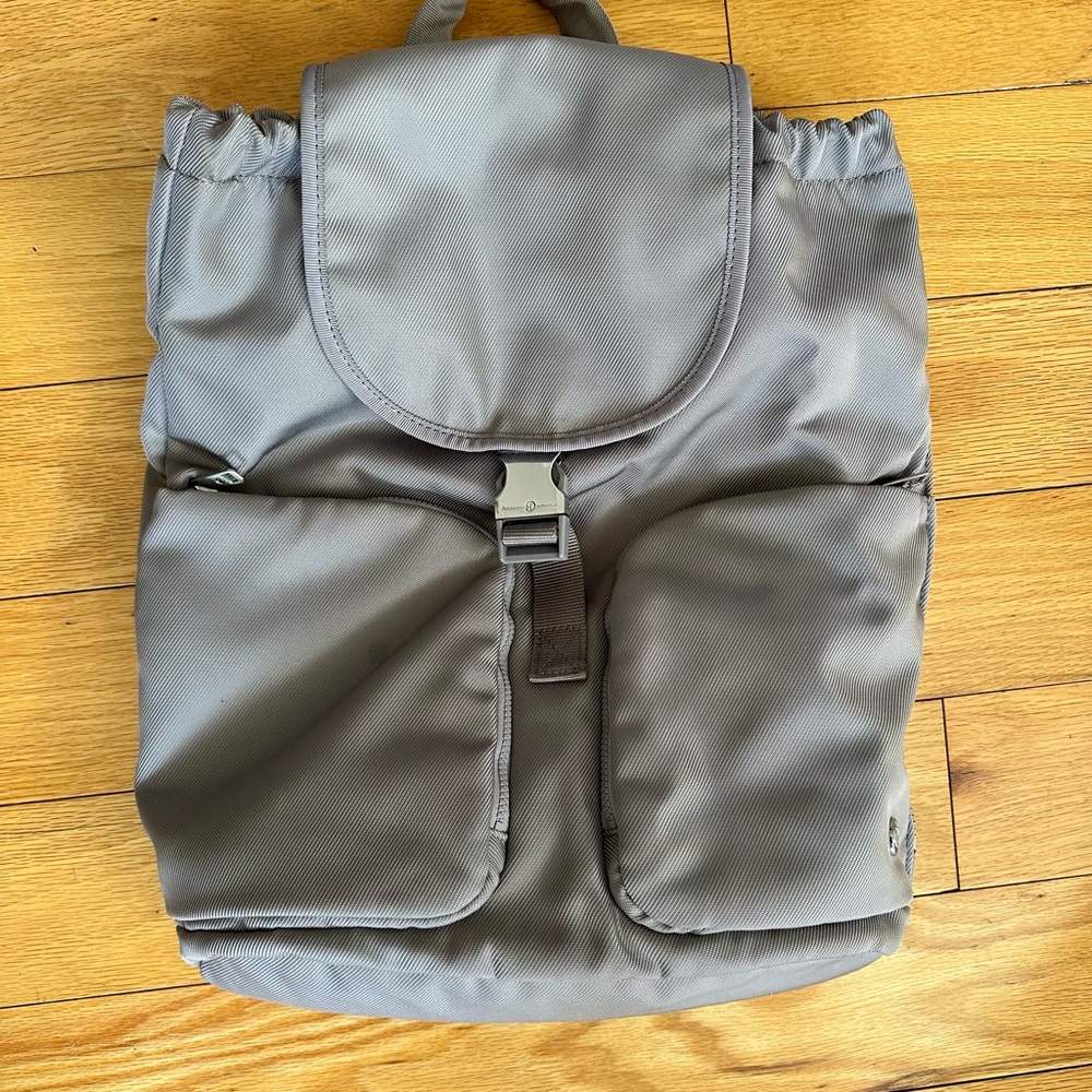 Lululemon Carry Onward Rucksack 12L Gray